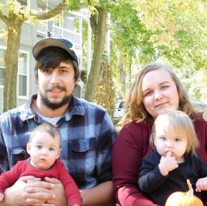 Meet your Posher, Caitlin